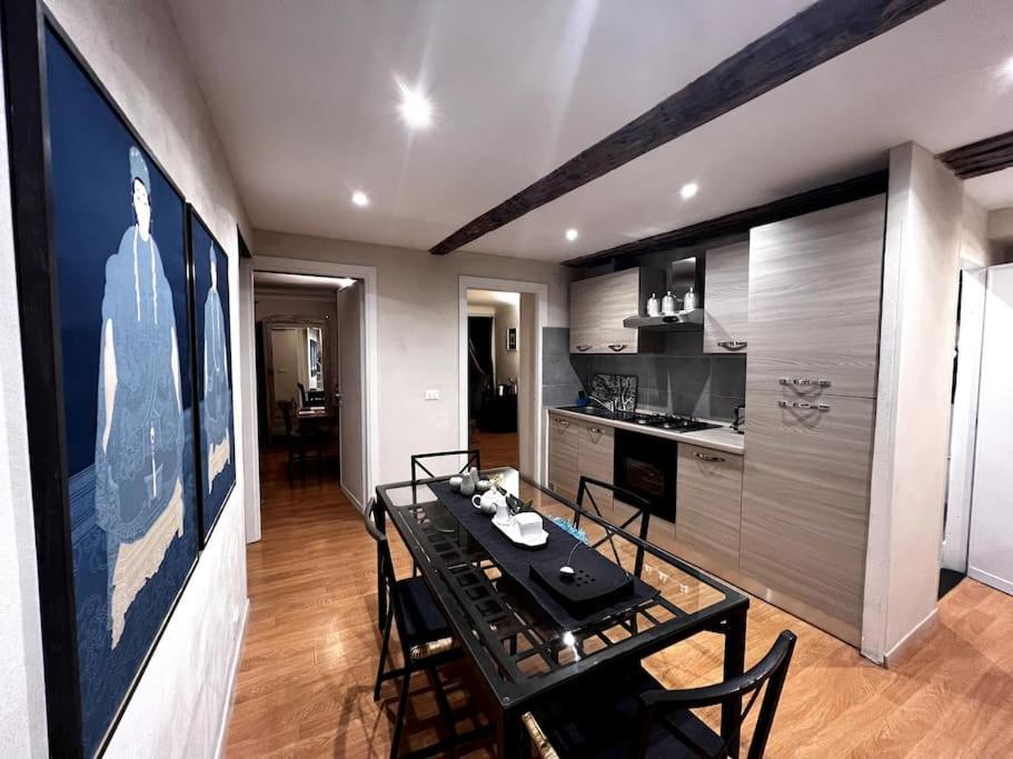 San Lorenzo Central Apartment Генуя Экстерьер фото